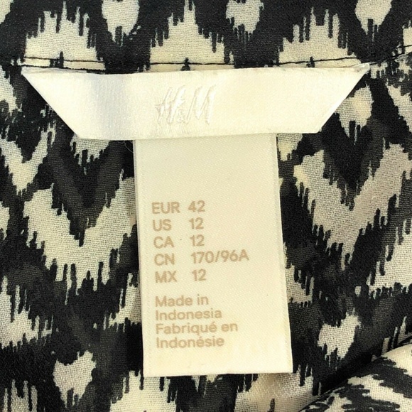 H&M Sheer SleevelessTop Sz12 Patterned White/Black - Picture 6 of 8